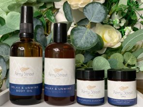 Perry Street Loves Home Spa Gift Set